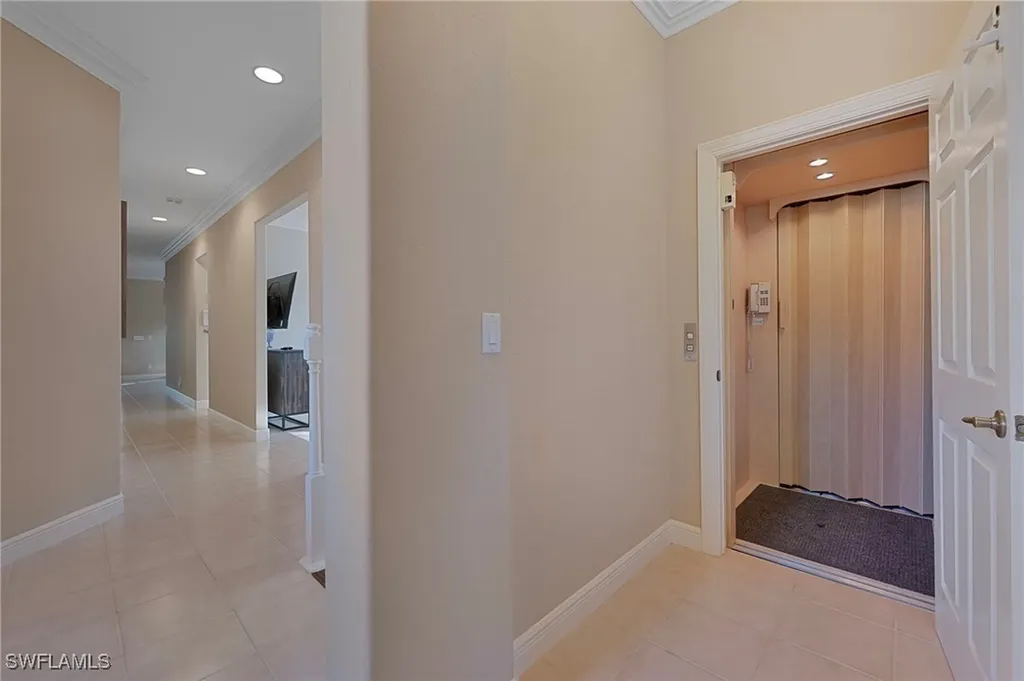 642 Vintage Reserve Circle Naples FL 34119