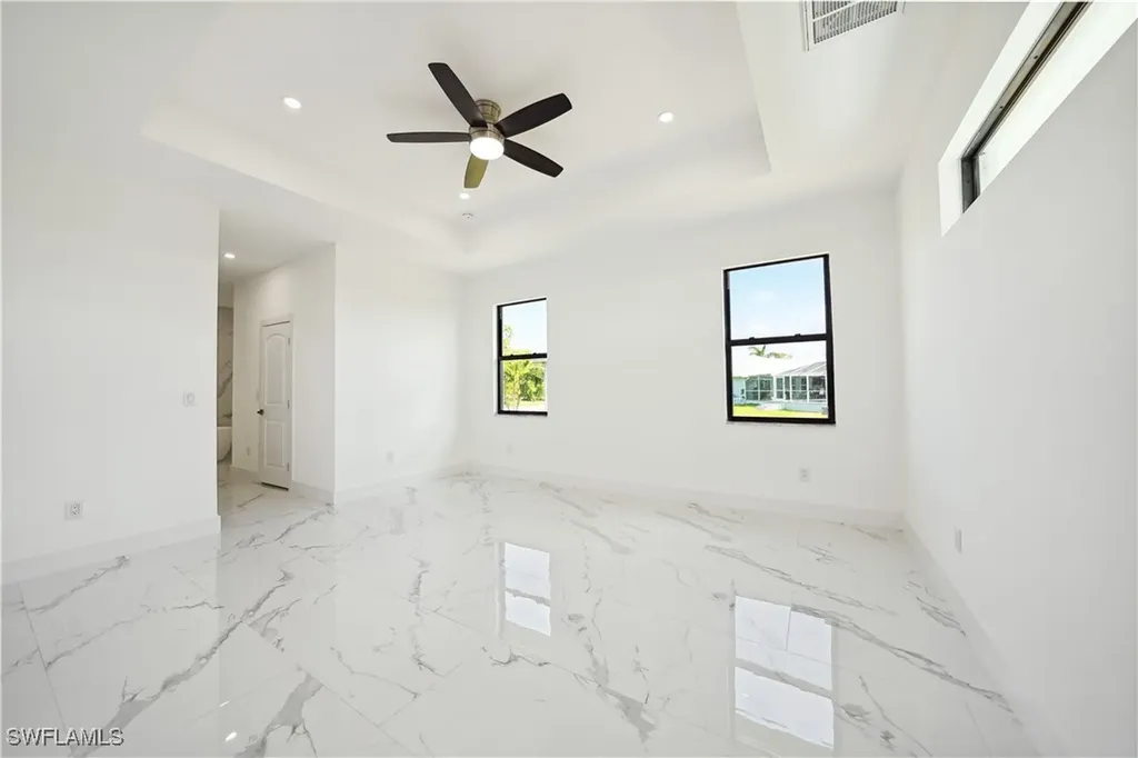 4309 NW 38th Avenue Cape Coral FL 33993