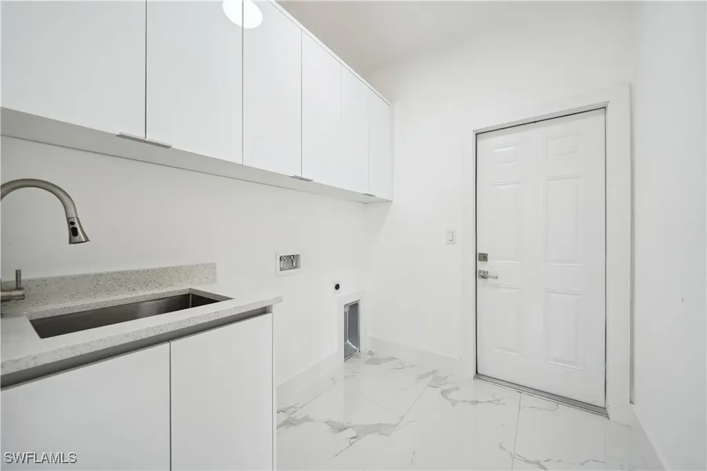 4309 NW 38th Avenue Cape Coral FL 33993
