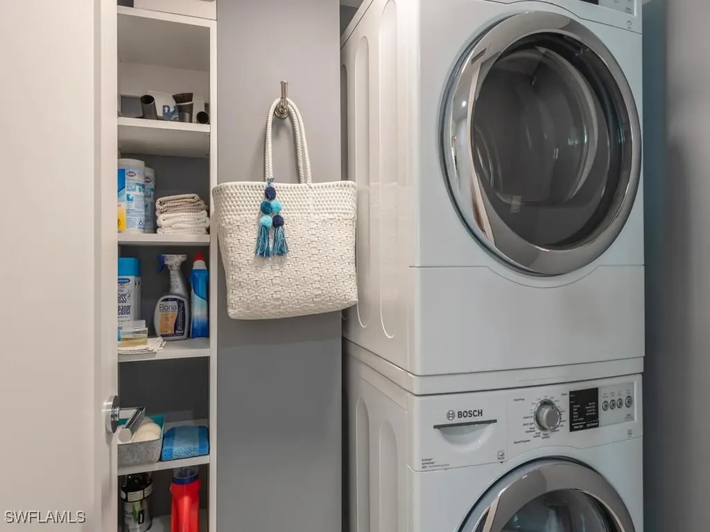 2401 Gulf Shore Boulevard N Naples FL 34103