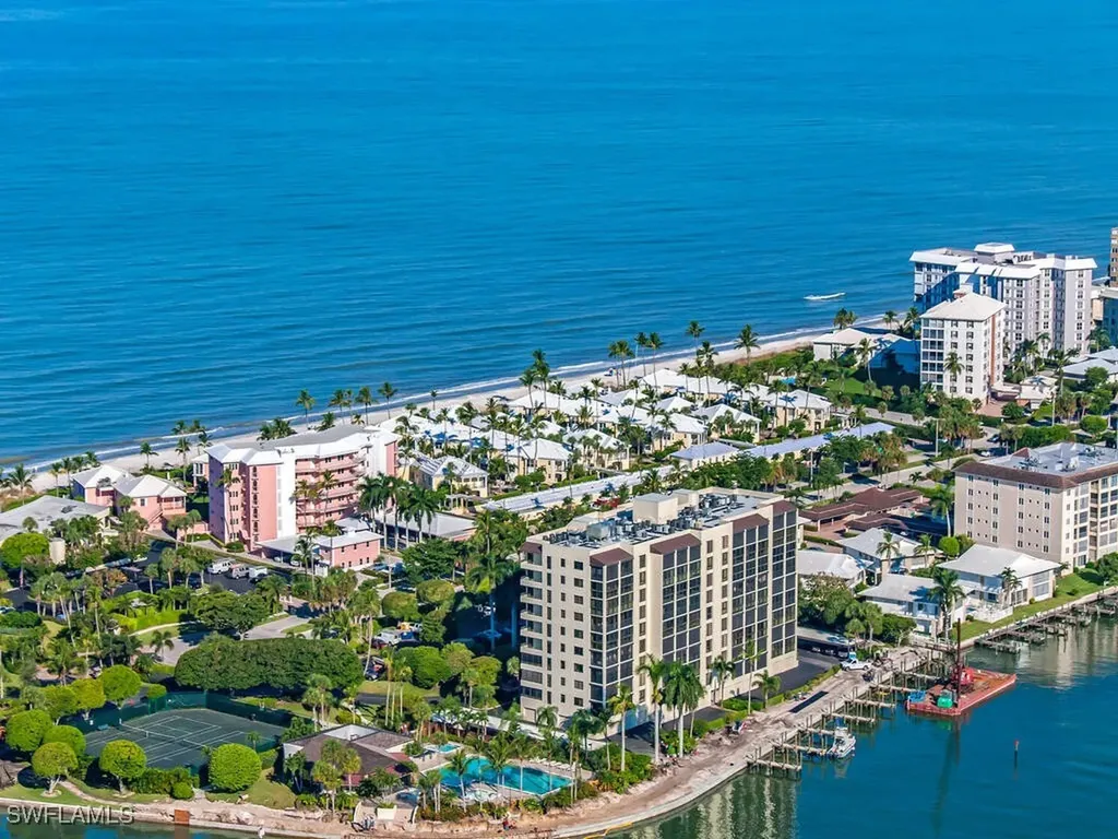 2401 Gulf Shore Boulevard N Naples FL 34103