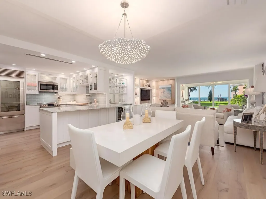 2401 Gulf Shore Boulevard N Naples FL 34103