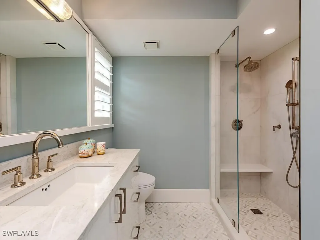 2401 Gulf Shore Boulevard N Naples FL 34103