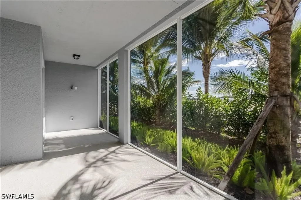 2640 Seychelles Circle Naples FL 34112