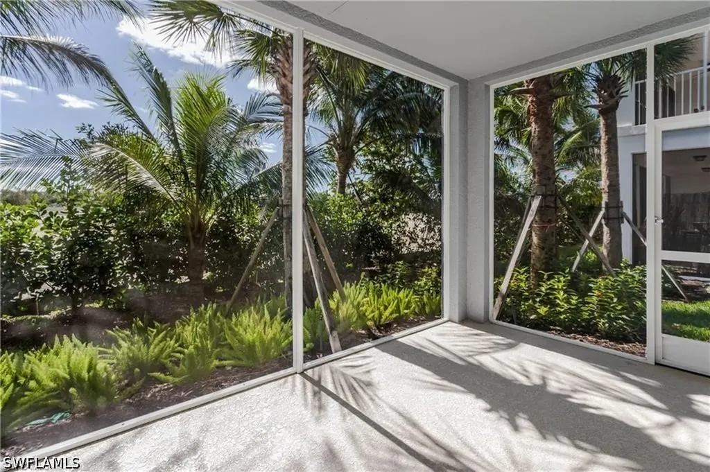 2640 Seychelles Circle Naples FL 34112