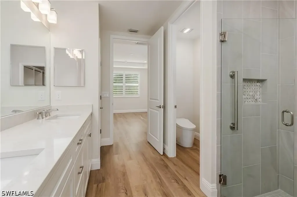 2640 Seychelles Circle Naples FL 34112