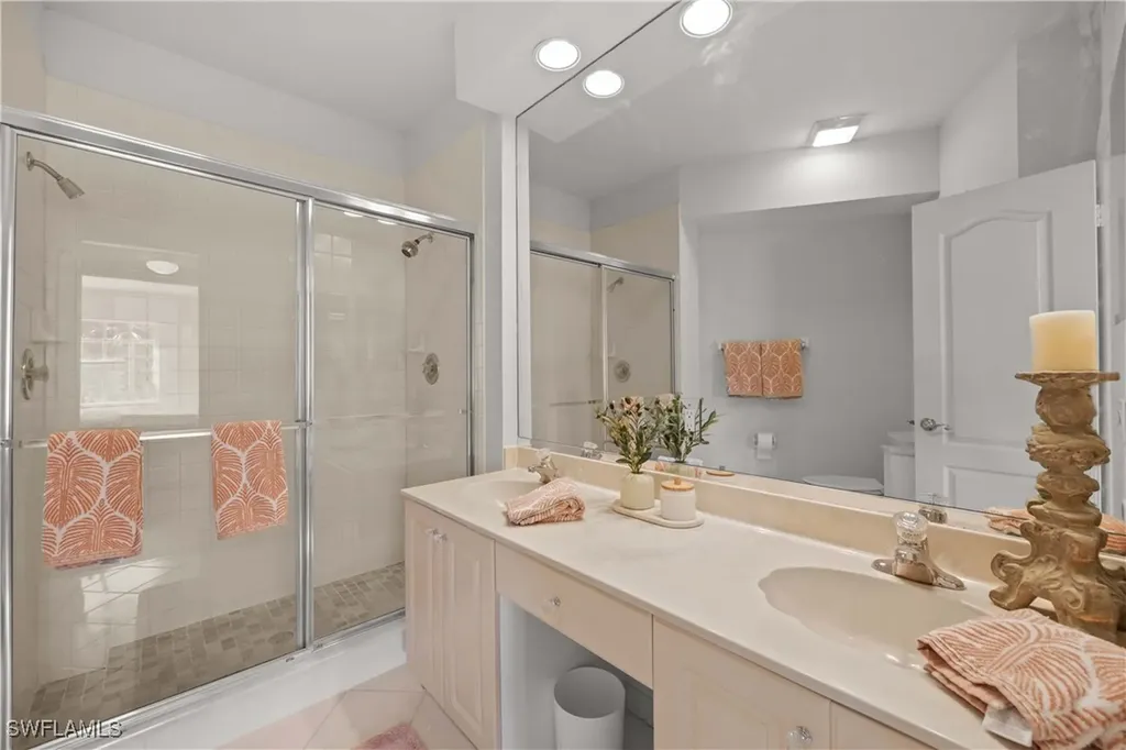 8415 Excalibur Circle Naples FL 34108