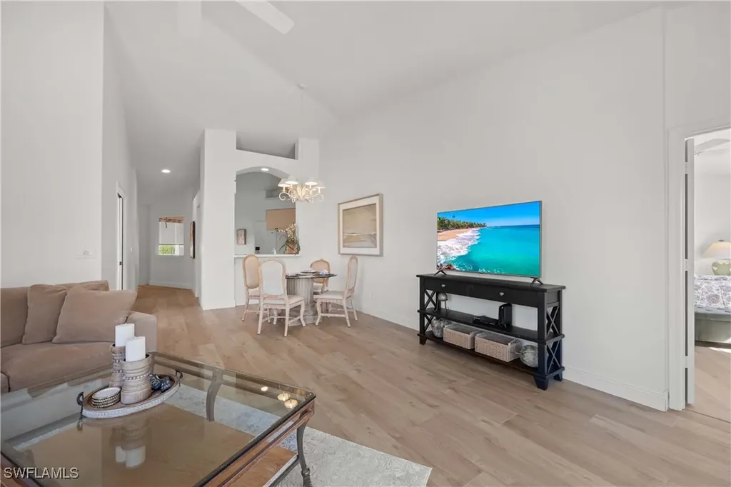 8415 Excalibur Circle Naples FL 34108