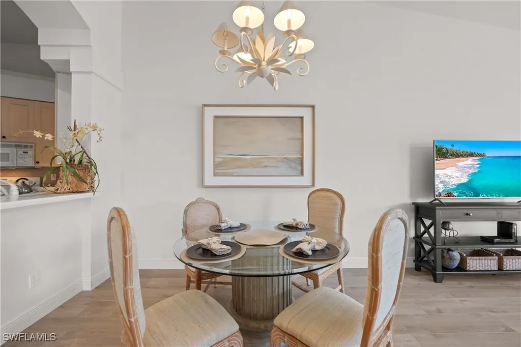 8415 Excalibur Circle Naples FL 34108