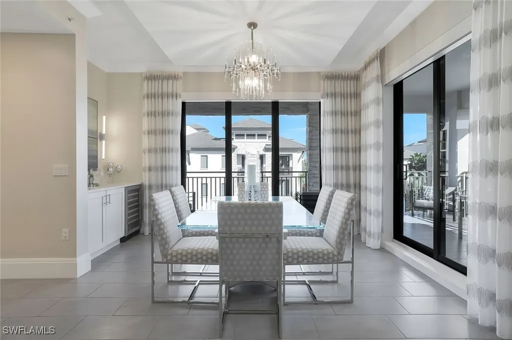 1035 3rd Avenue S Naples FL 34102
