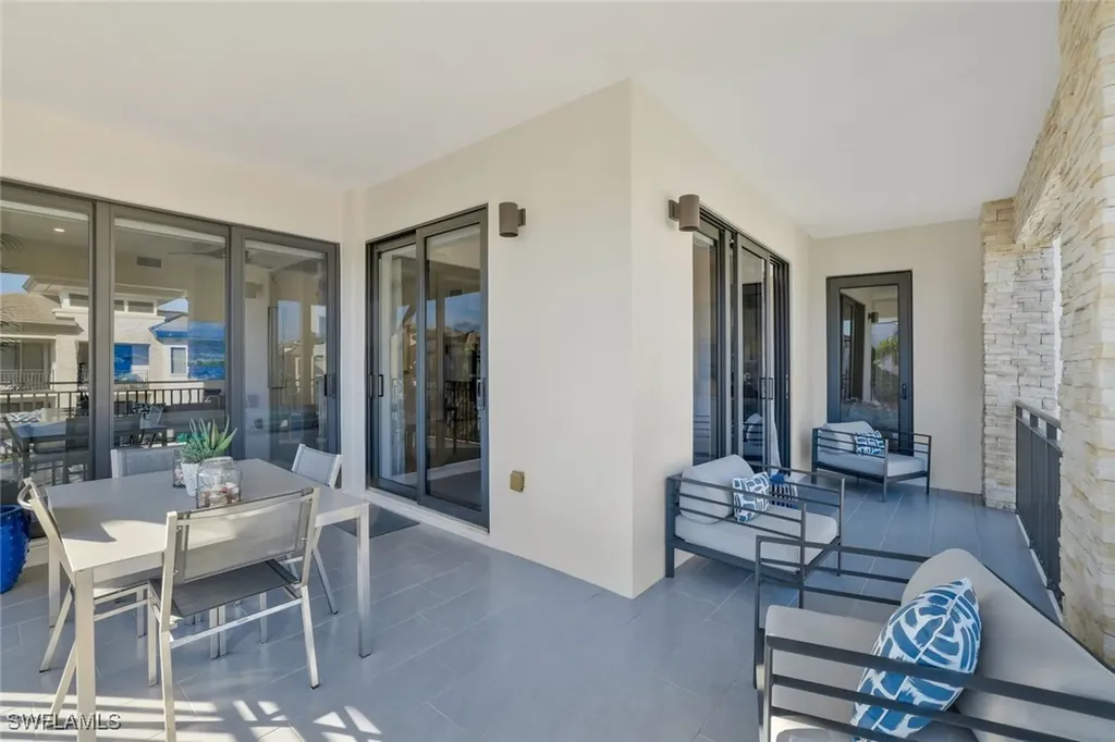 1035 3rd Avenue S Naples FL 34102
