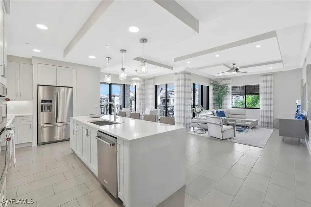1035 3rd Avenue S Naples FL 34102
