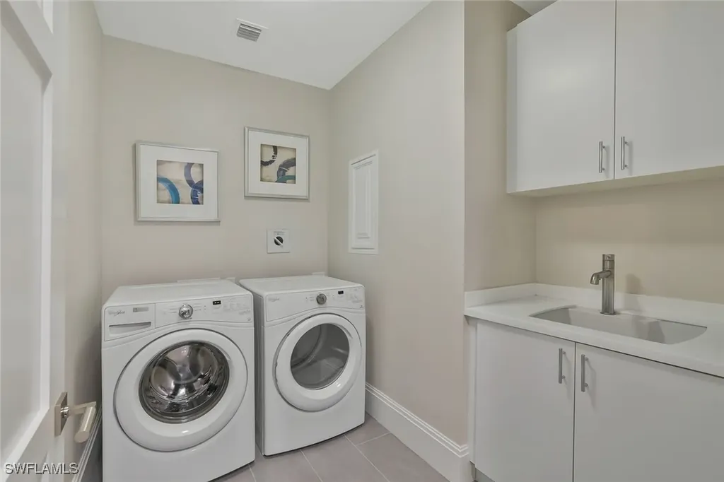 1035 3rd Avenue S Naples FL 34102