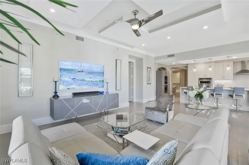 1035 3rd Avenue S Naples FL 34102