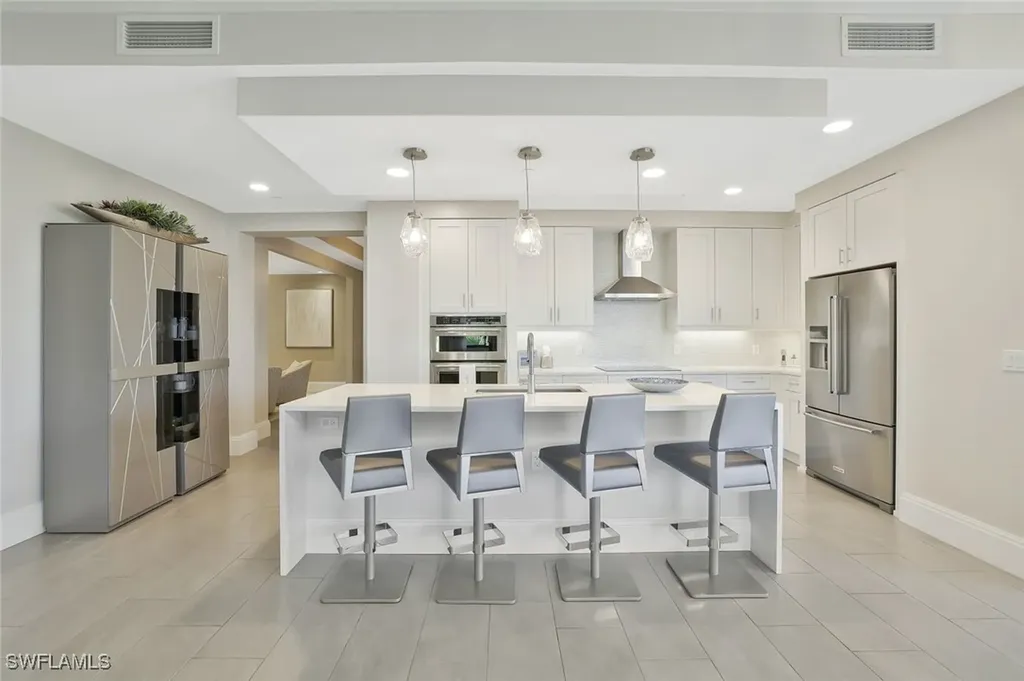 1035 3rd Avenue S Naples FL 34102
