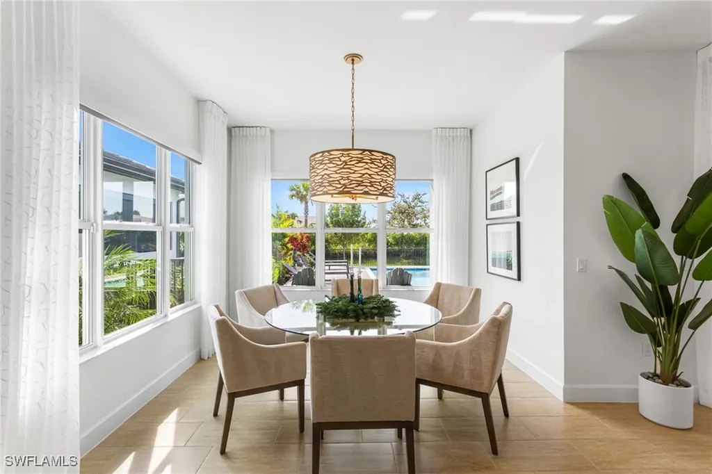 12165 Eucalyptus Way Naples FL 34120