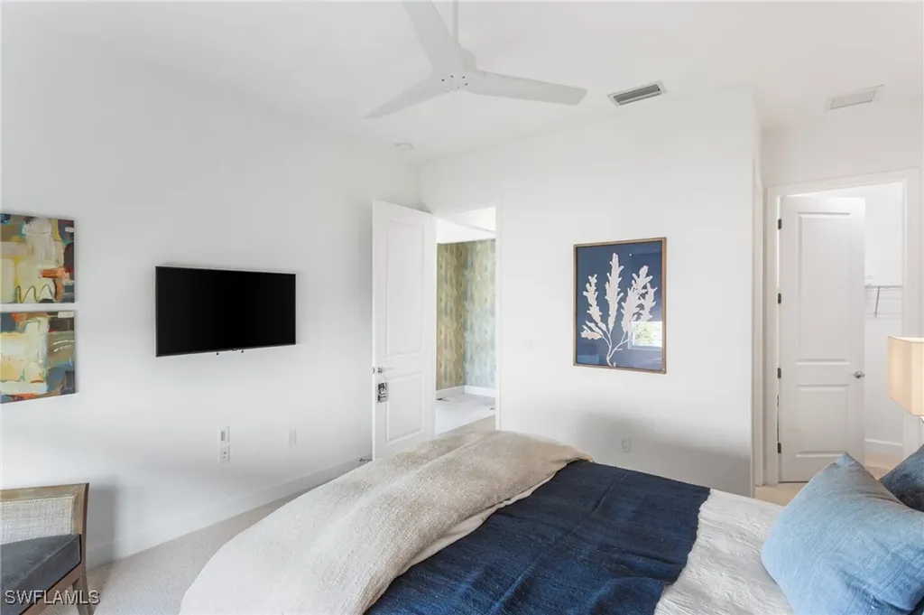 12165 Eucalyptus Way Naples FL 34120
