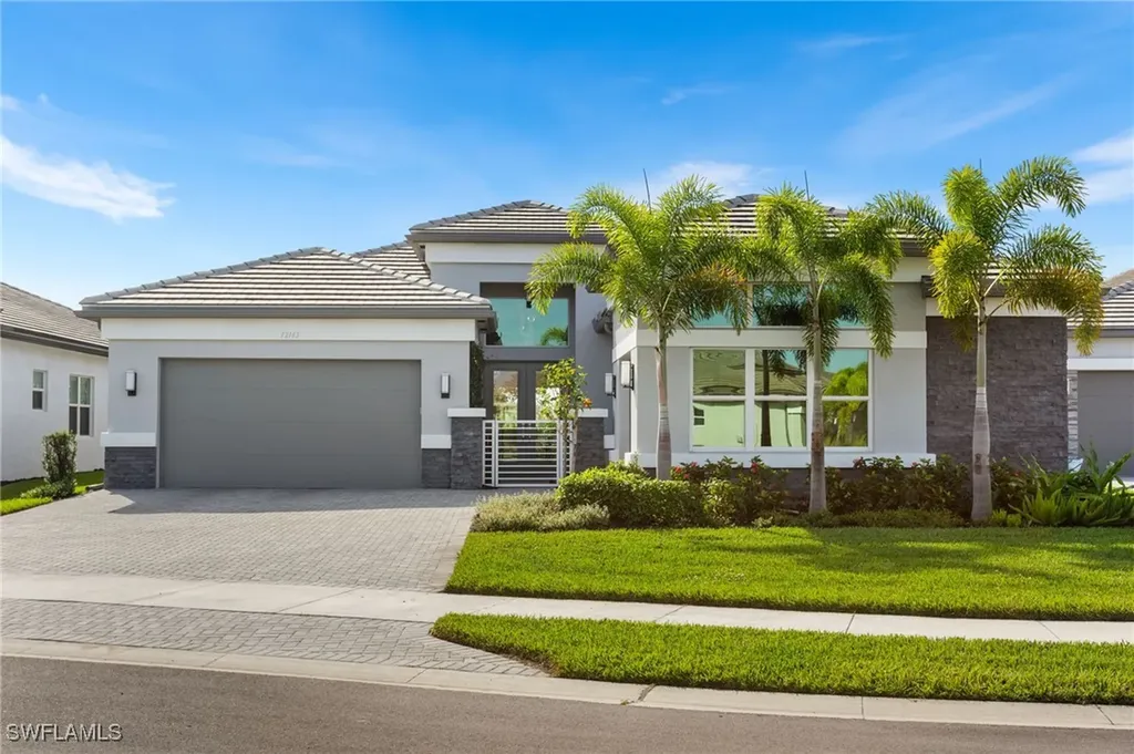 12165 Eucalyptus Way Naples FL 34120