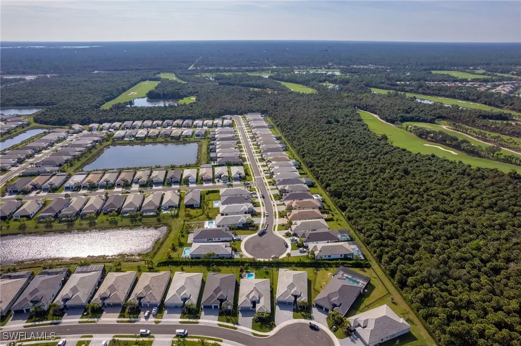 12165 Eucalyptus Way Naples FL 34120