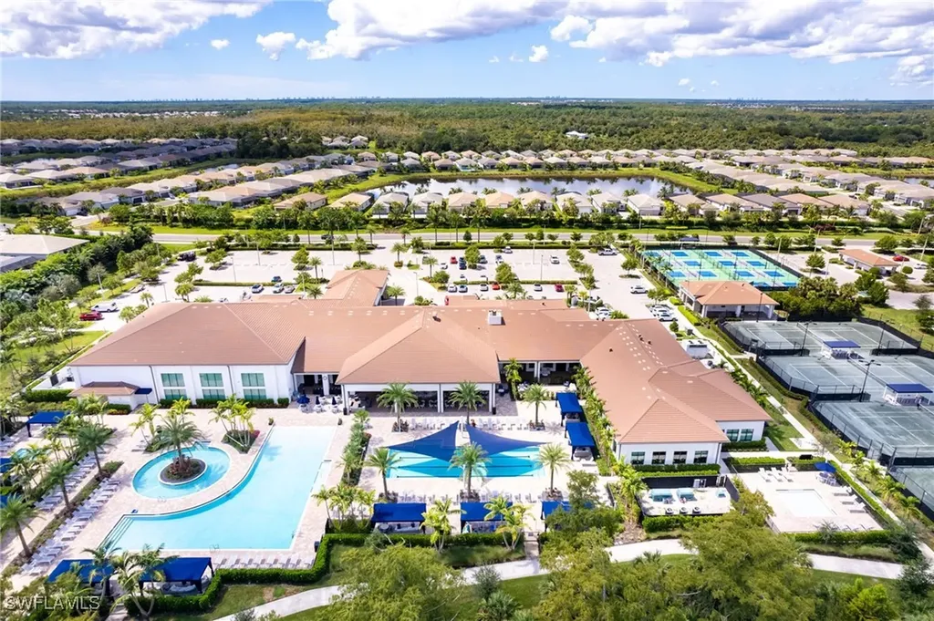 12165 Eucalyptus Way Naples FL 34120