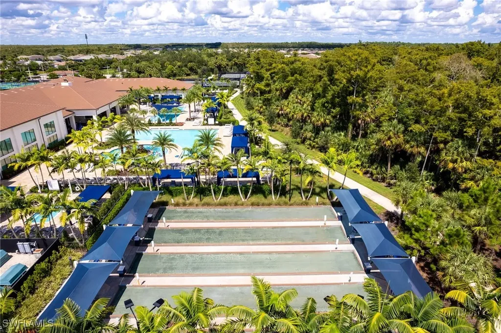 12165 Eucalyptus Way Naples FL 34120