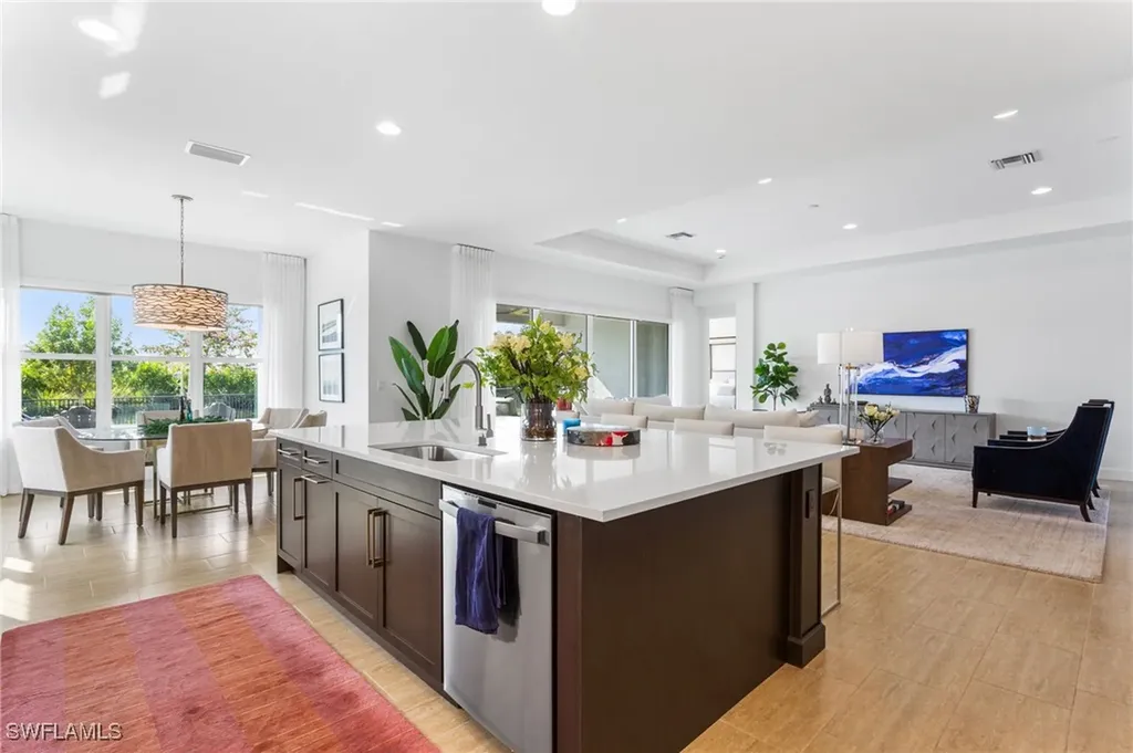 12165 Eucalyptus Way Naples FL 34120