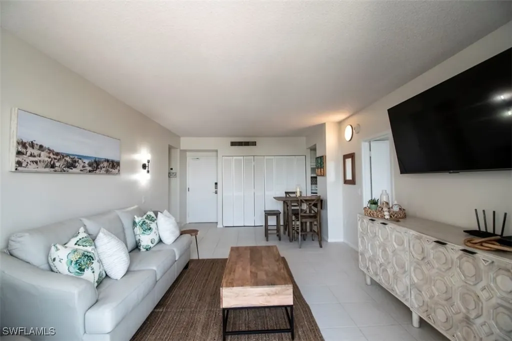 140 Seaview Court Marco Island FL 34145