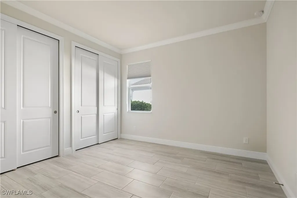 8999 Redonda Drive Naples FL 34114