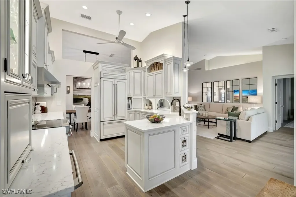 2540 Talon Court Naples FL 34105