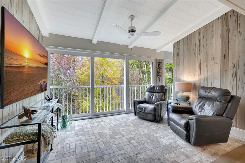 2540 Talon Court Naples FL 34105