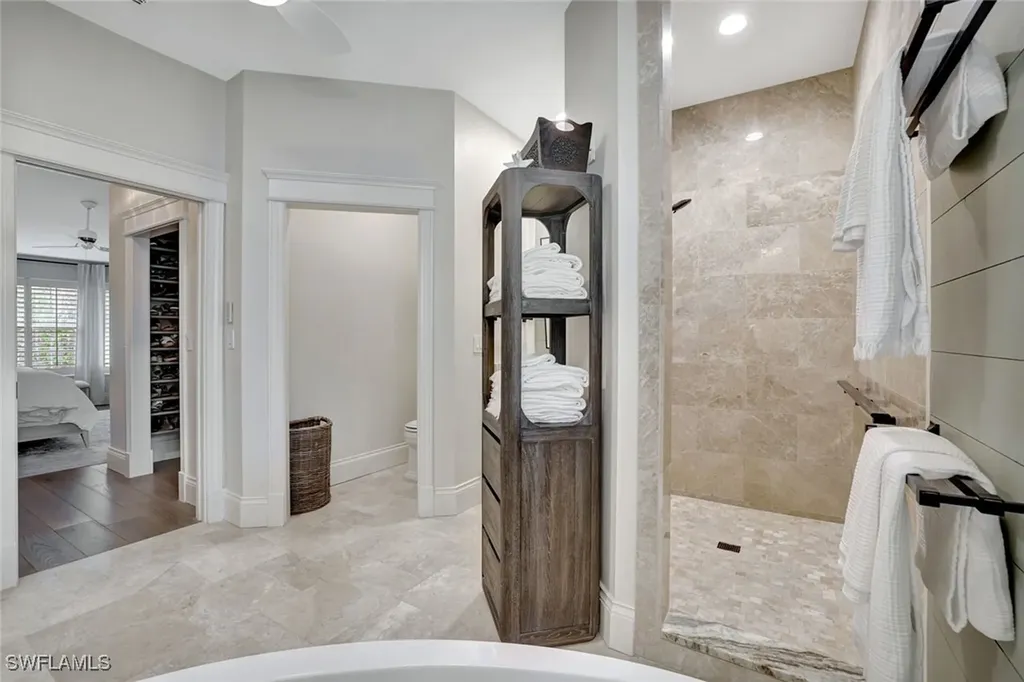 2540 Talon Court Naples FL 34105