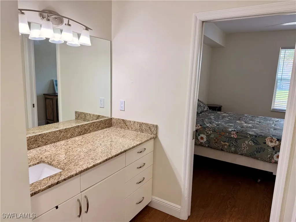 343 Dover Place Naples FL 34104