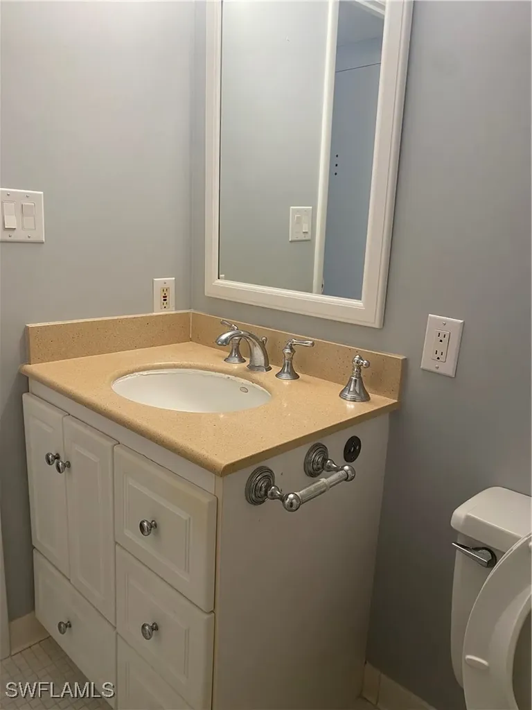 3 Bluebill Avenue Naples FL 34108