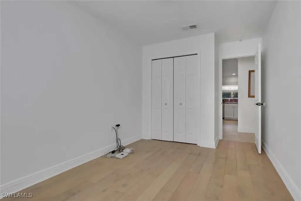 826 109th Avenue N Naples FL 34108