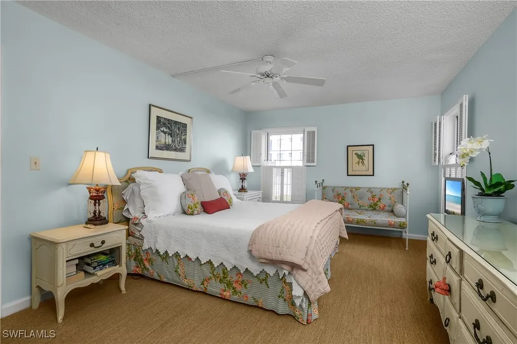 2701 Gulf Shore Boulevard N Naples FL 34103
