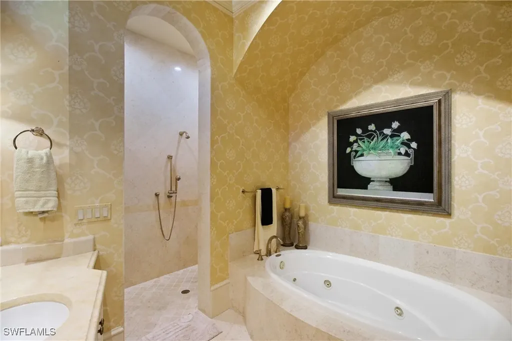 1363 Noble Heron Way Naples FL 34105