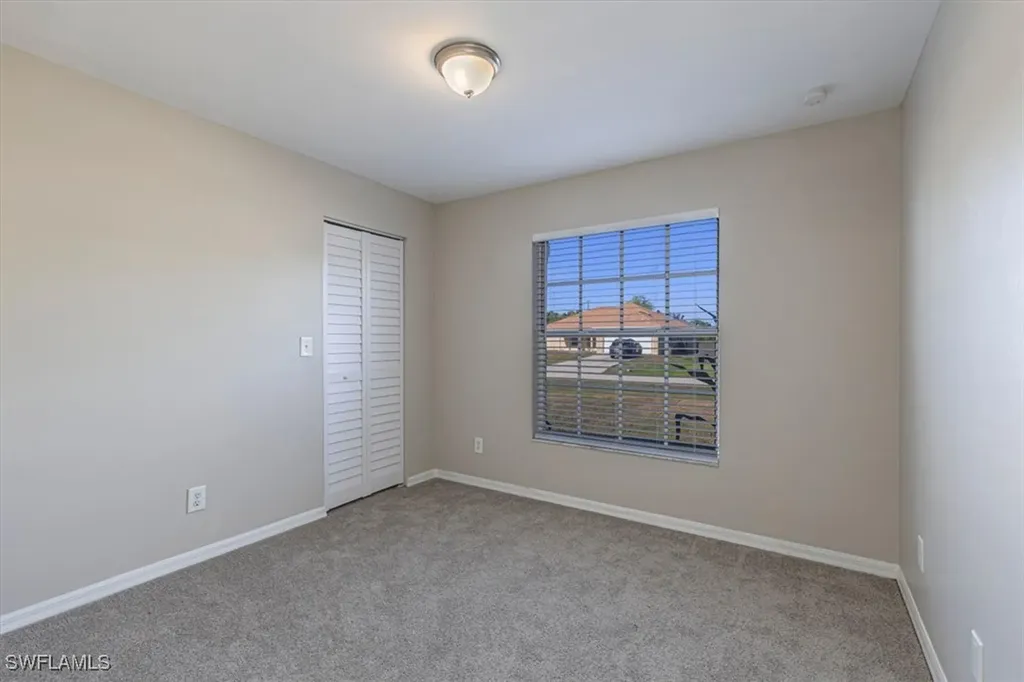 1510 SW 13th Terrace Cape Coral FL 33991
