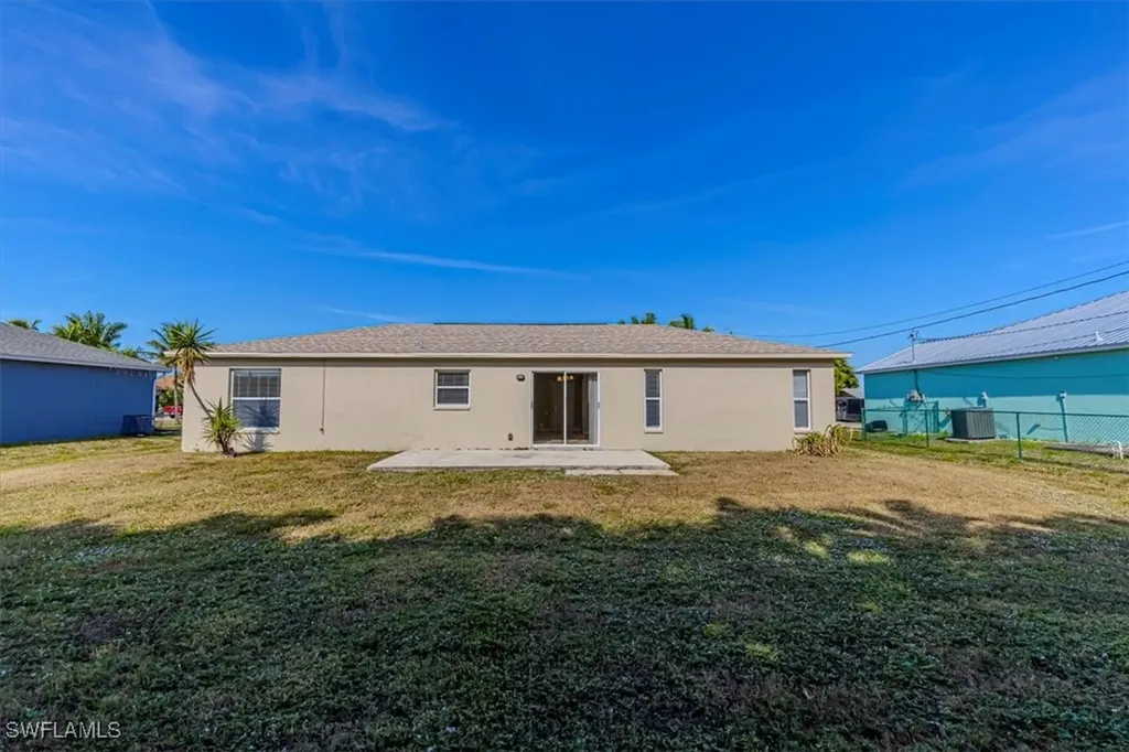 1510 SW 13th Terrace Cape Coral FL 33991
