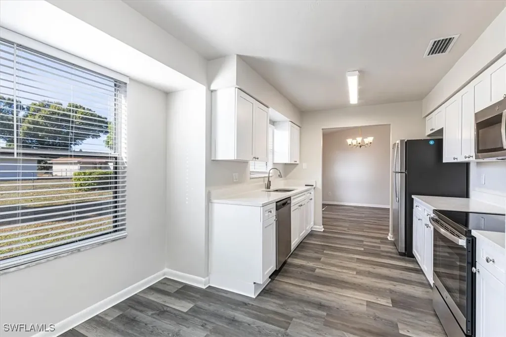 4140 SW 6th Avenue Cape Coral FL 33914