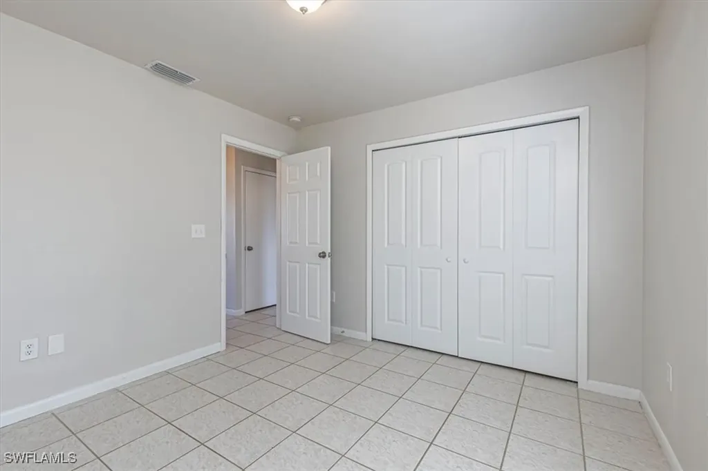 4140 SW 6th Avenue Cape Coral FL 33914