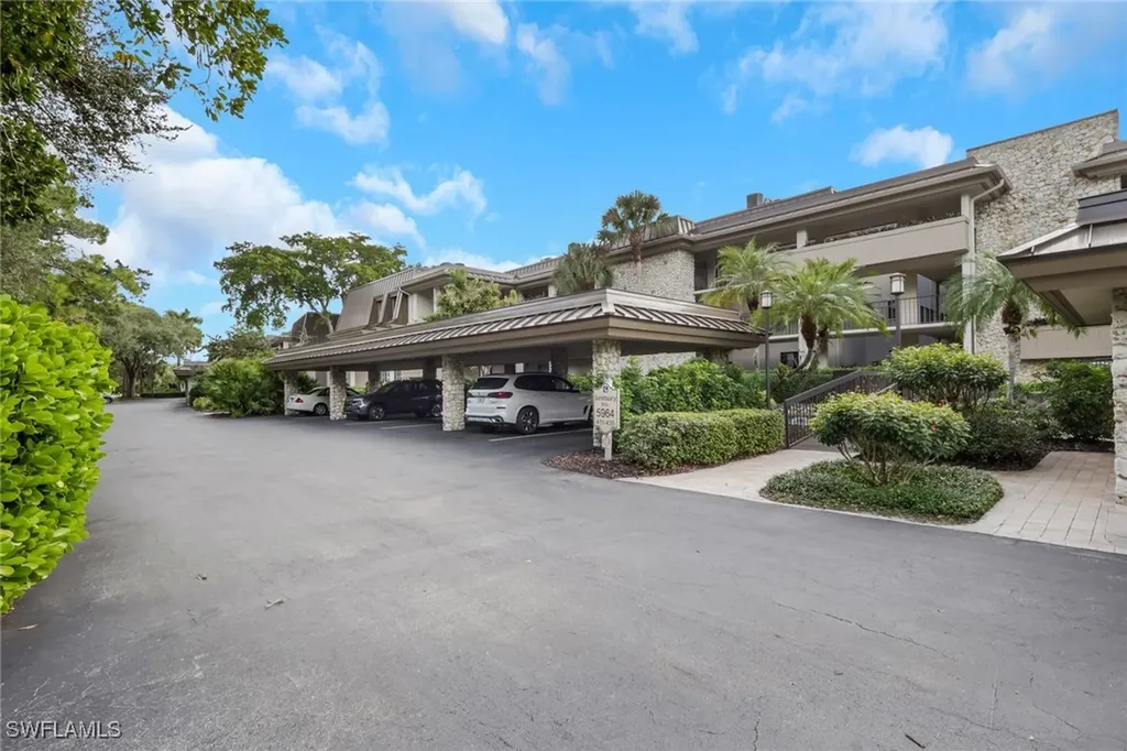 5964 Pelican Bay Boulevard Naples FL 34108