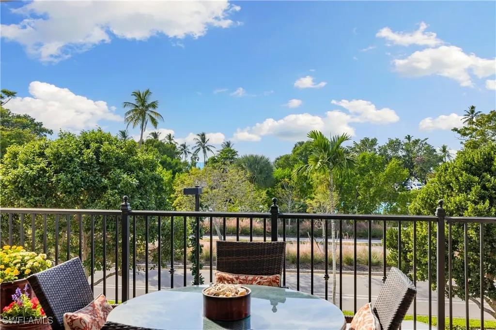 1400 Gulf Shore Boulevard N Naples FL 34102