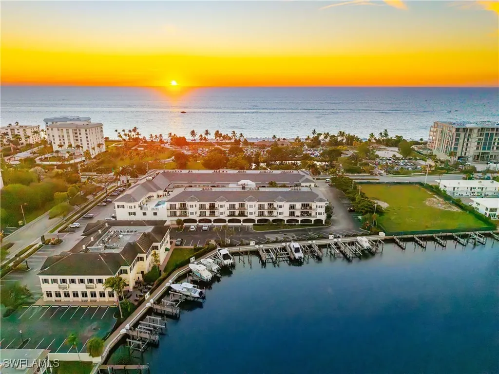 1400 Gulf Shore Boulevard N Naples FL 34102