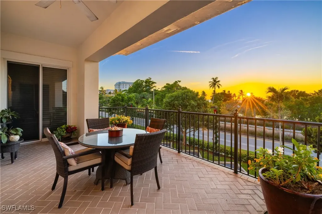 1400 Gulf Shore Boulevard N Naples FL 34102