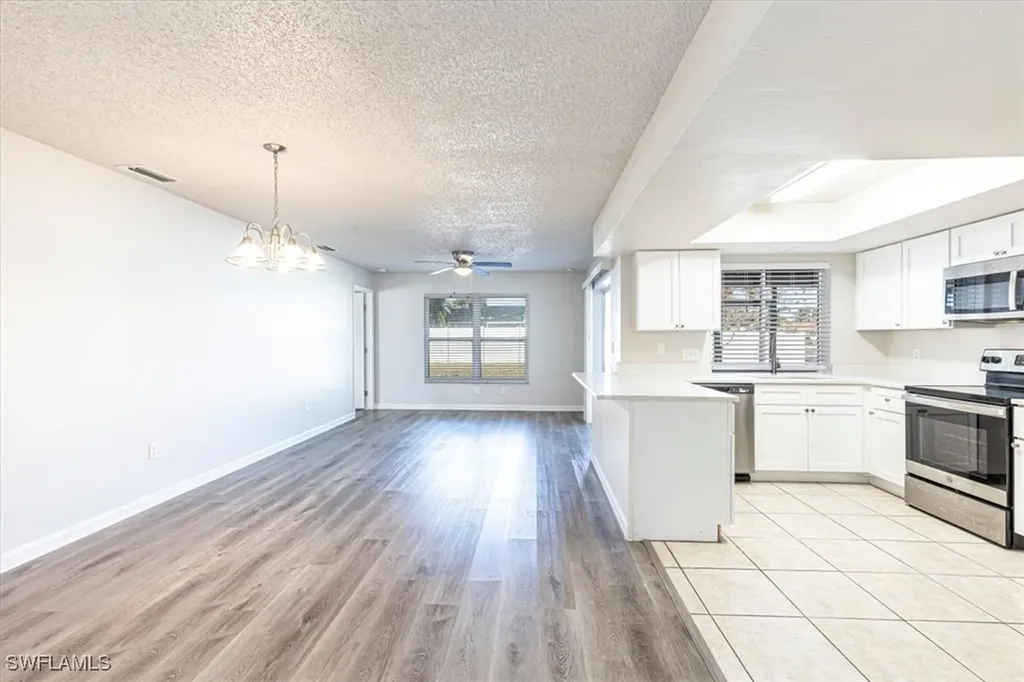 713 SE 35th Street Cape Coral FL 33904