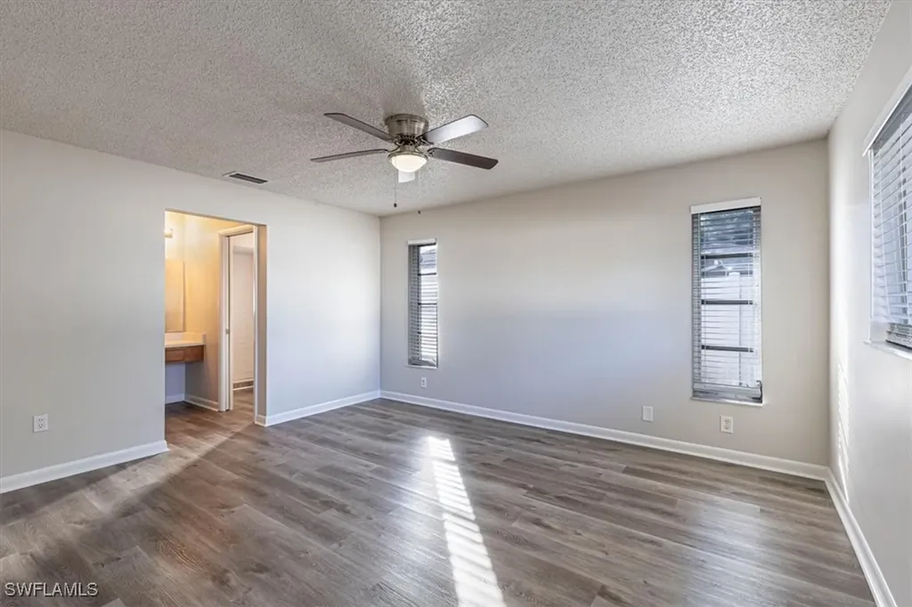 713 SE 35th Street Cape Coral FL 33904