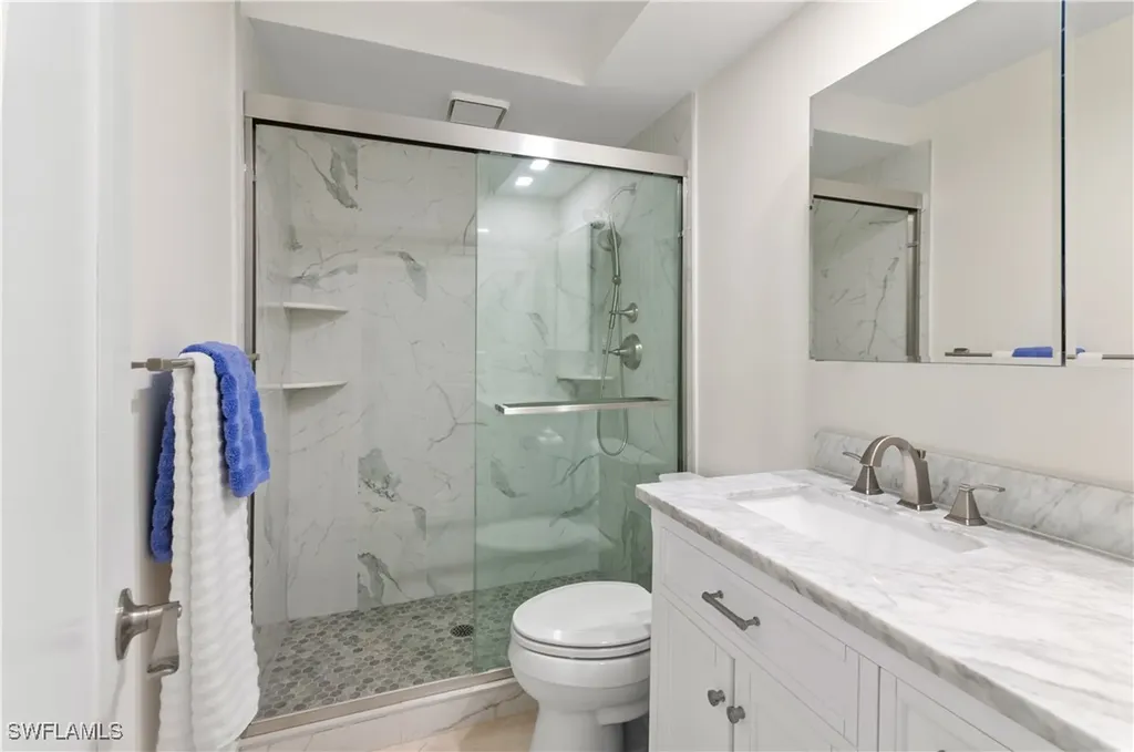 601 12th Avenue S Naples FL 34102