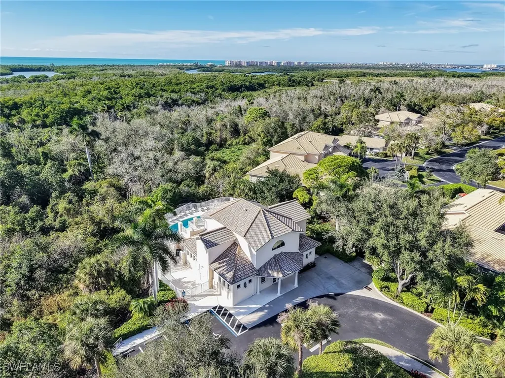 353 Steerforth Court Naples FL 34110