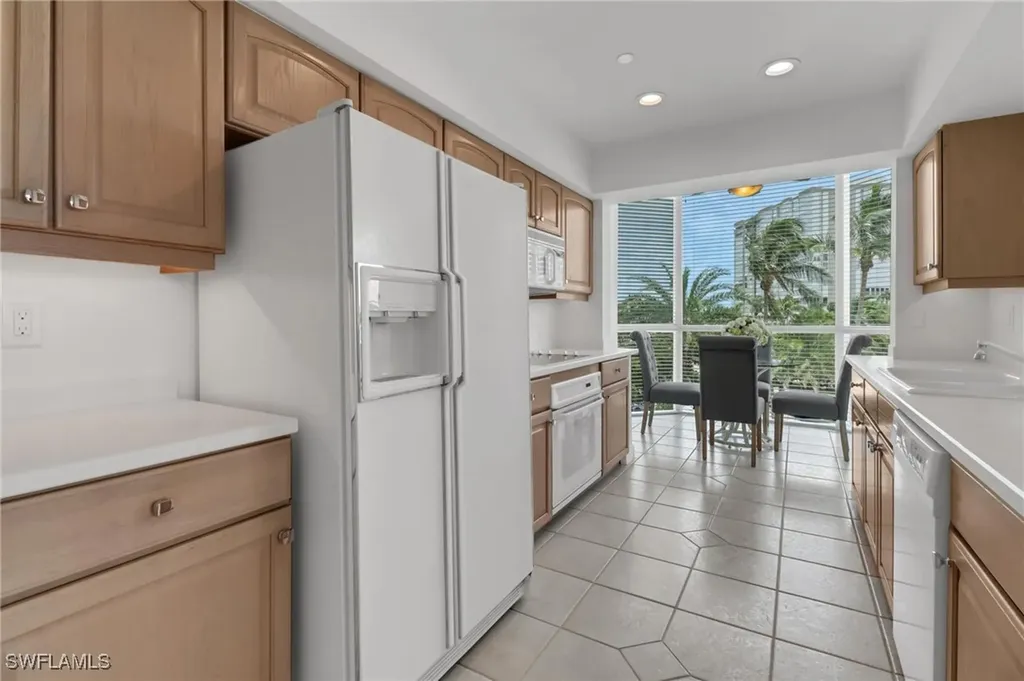 4255 Gulf Shore Boulevard N Naples FL 34103