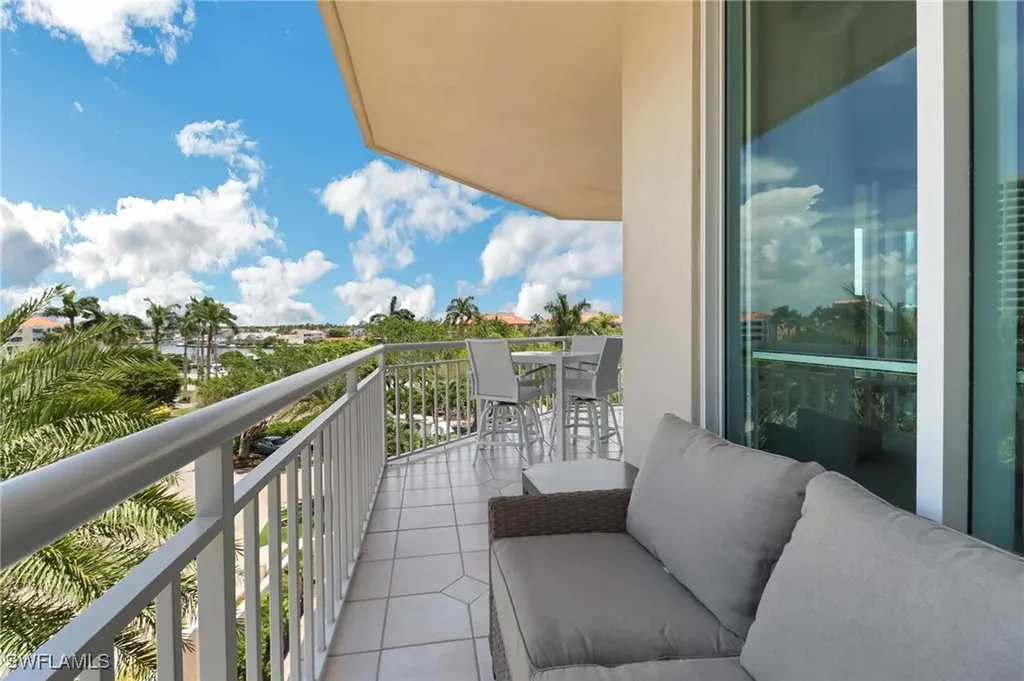 4255 Gulf Shore Boulevard N Naples FL 34103